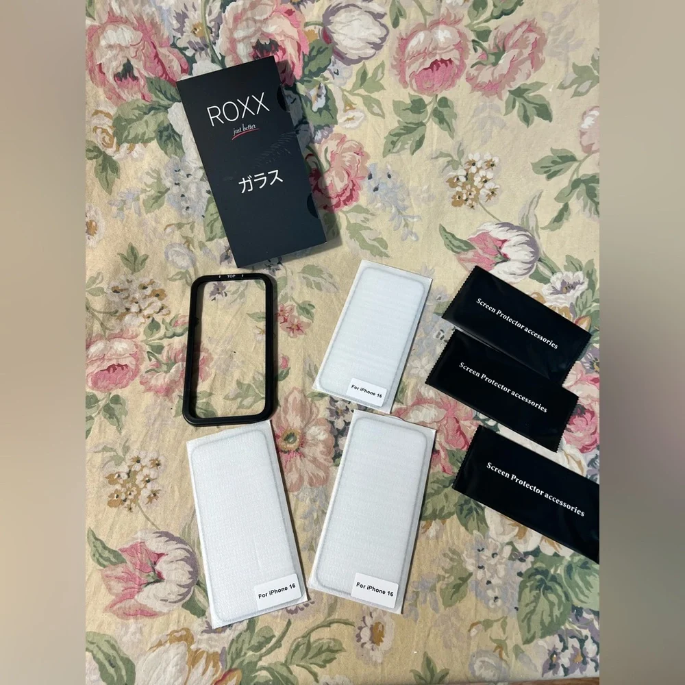 ROXX screen protectors 16 & 16 pro